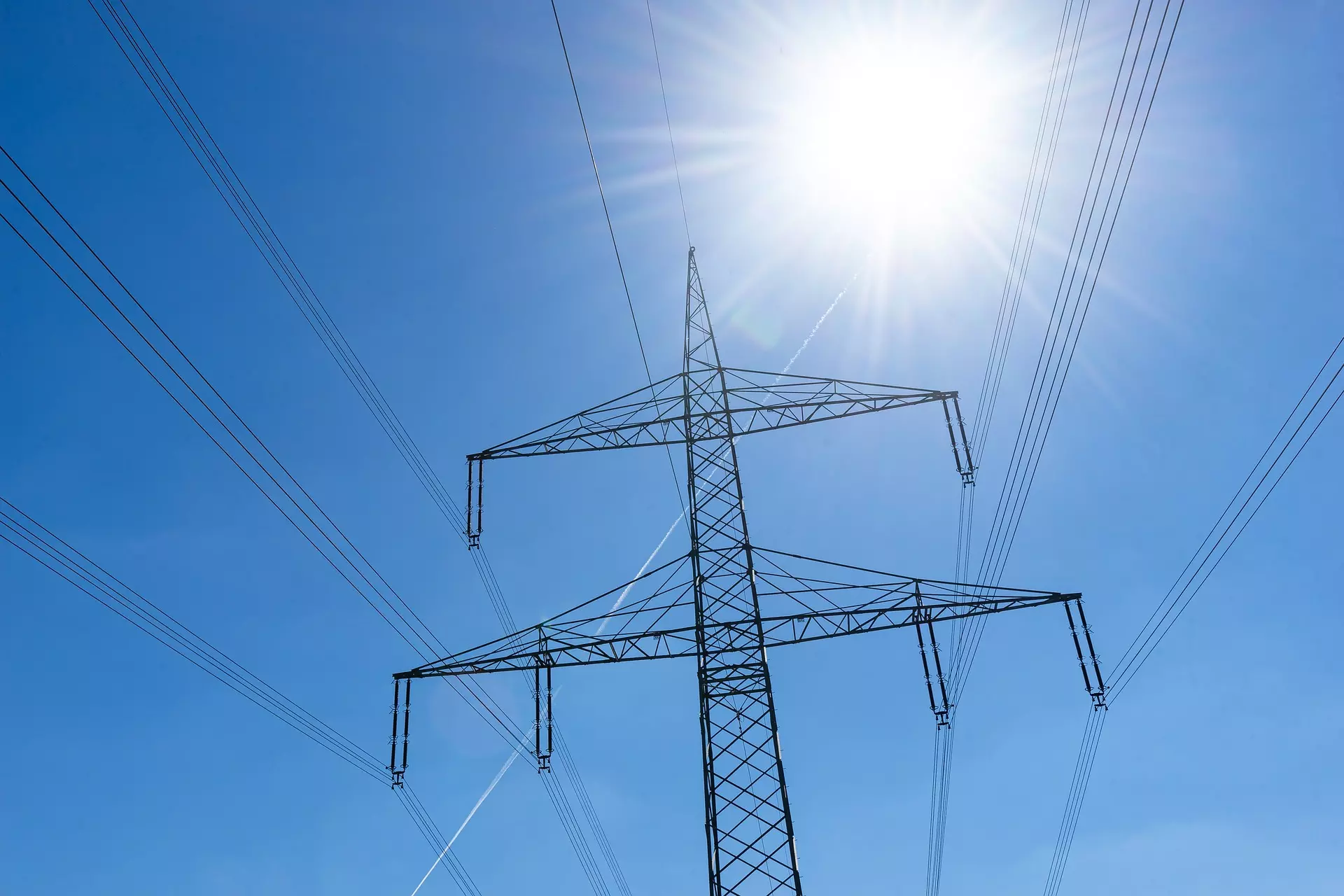 Electricity pylon